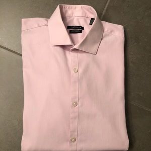 Men’s Van Heusen Dress Shirt